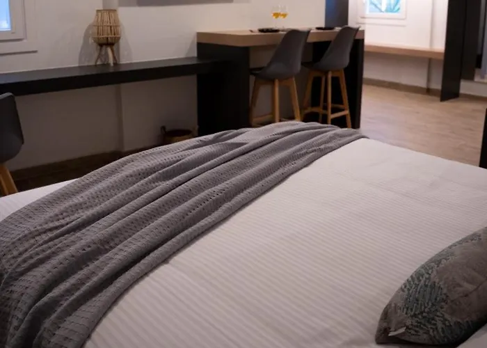 Amata * גאליסאס