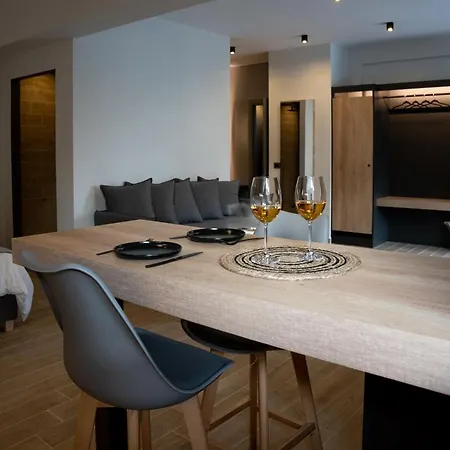 Amata * גאליסאס