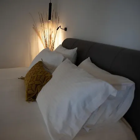 Amata ガリッサス